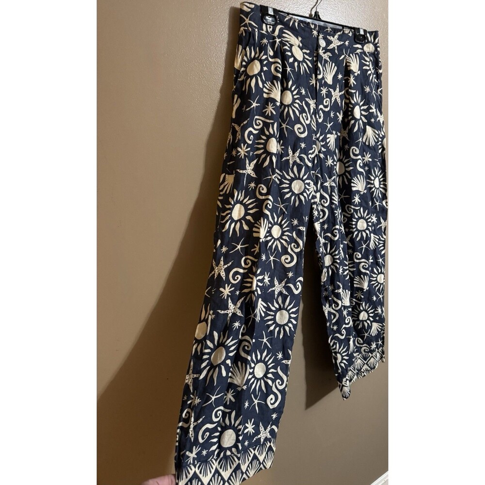 C & C California 100% linen blue and white beach print pants size large
